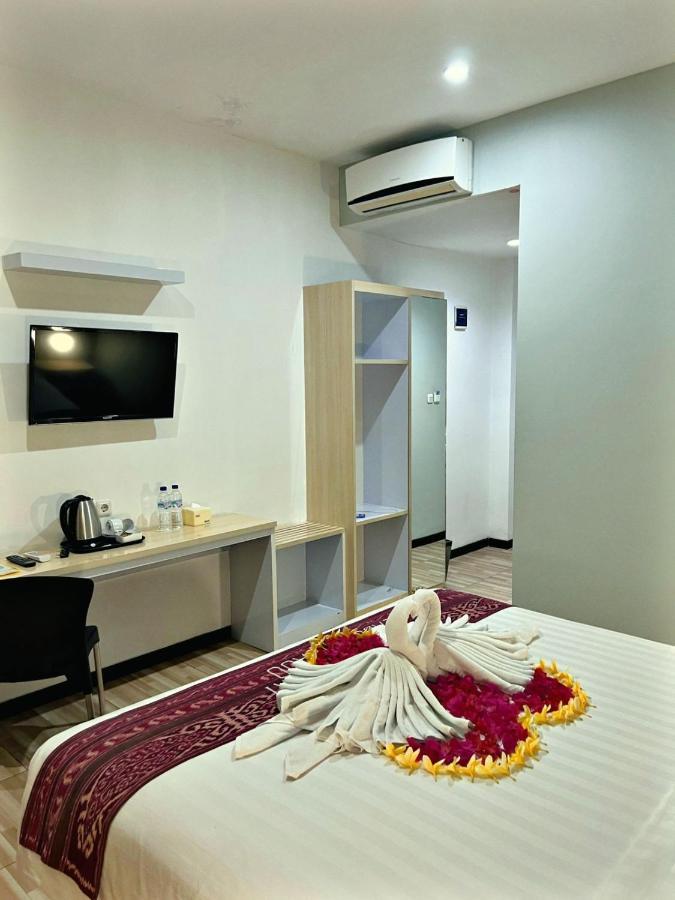 Matahari Hotel Labuan Bajo Ngoại thất bức ảnh